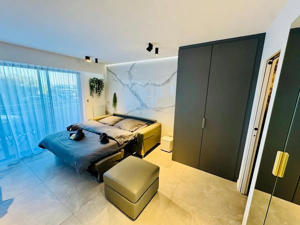 Beautiful Cannes Beachfront Apartment 4 Pers فرنسا